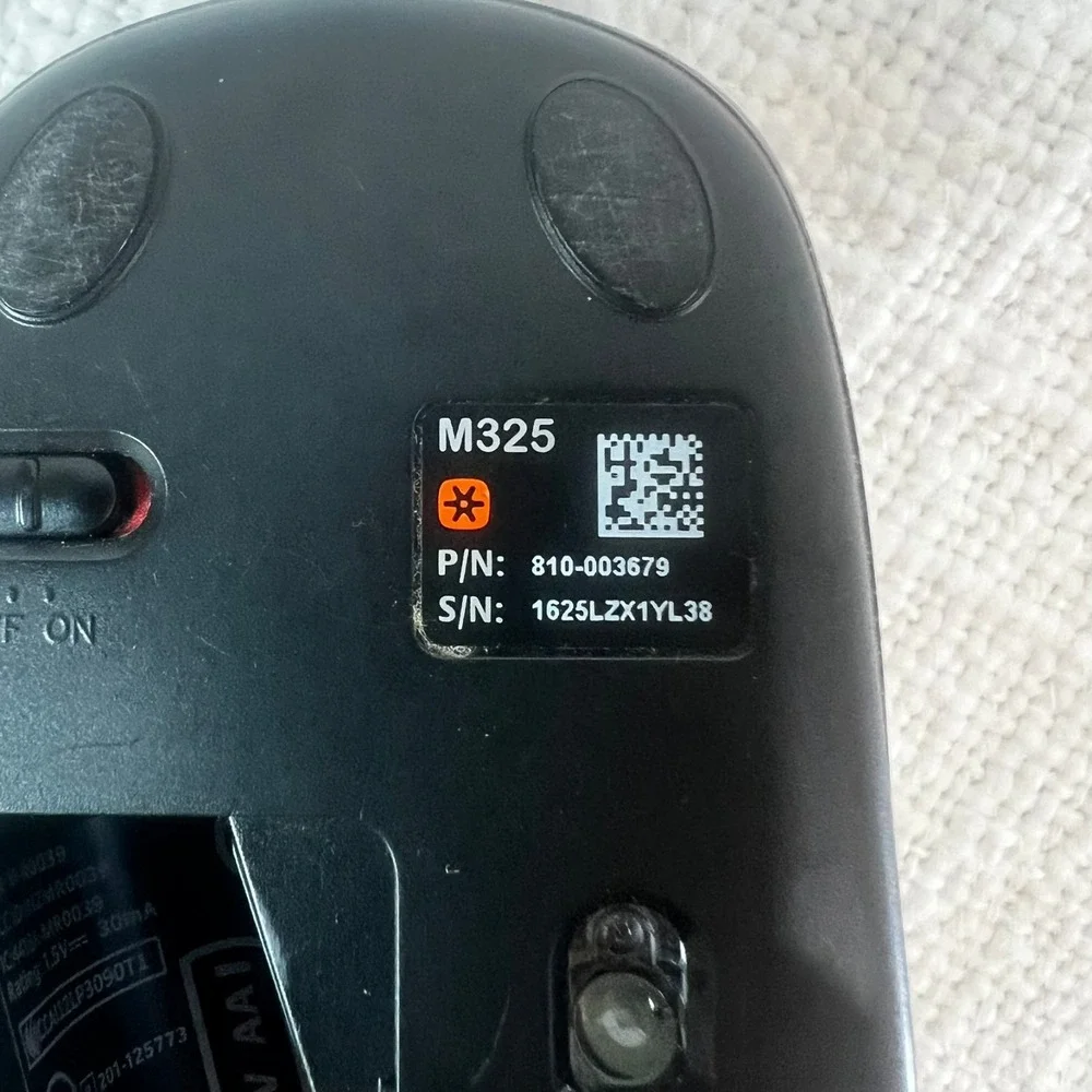 Logitech‎ M325 Wireless Mouse USB AA Battery Black